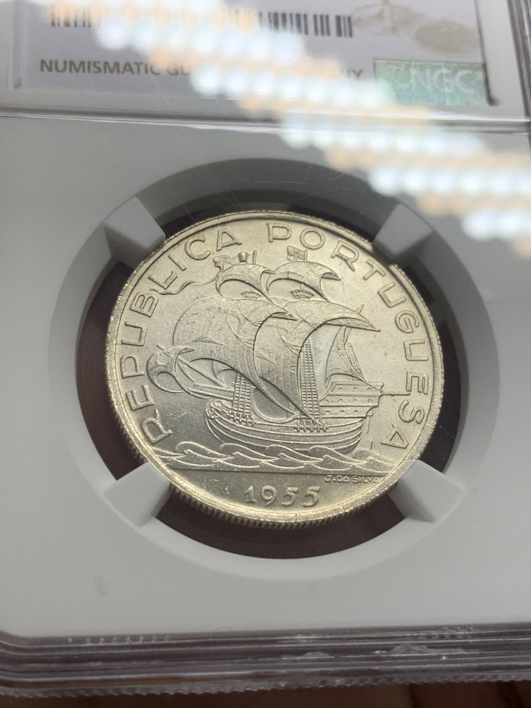 《竞宝斋》第130场-周日，周一连拍 (全场包邮) NGC-MS63 葡萄牙1955年 大帆船 10埃斯库多银币 顶级品相