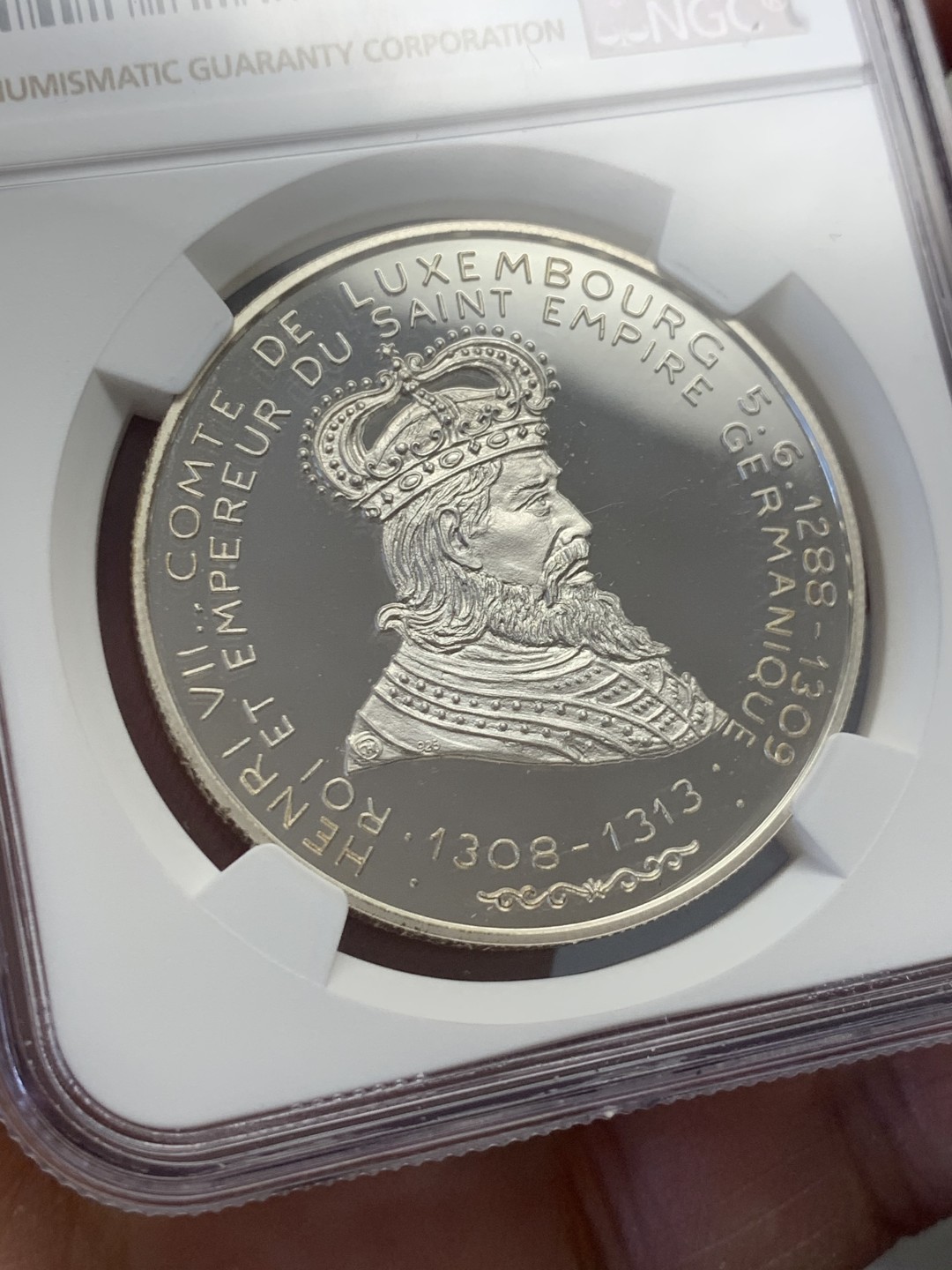 《竞宝斋》第130场-周日，周一连拍 (全场包邮) 冠军分 NGC-PF69 卢森堡1993年 亨利七世 20ECU精制大银币 发行量7500枚