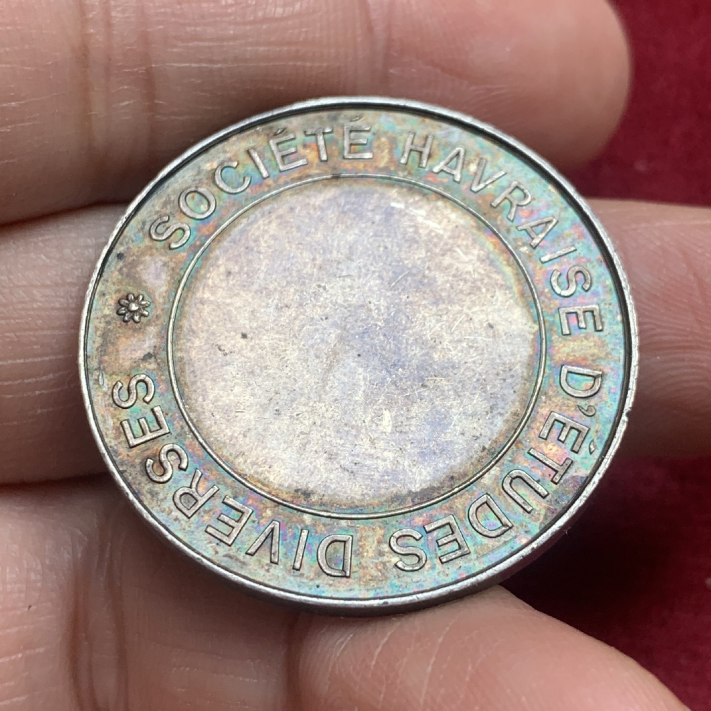 《竞宝斋》第130场-周日，周一连拍 (全场包邮) 法国 双人头 圆形银质代用币 深彩黑漆古包浆 16.4克 银标