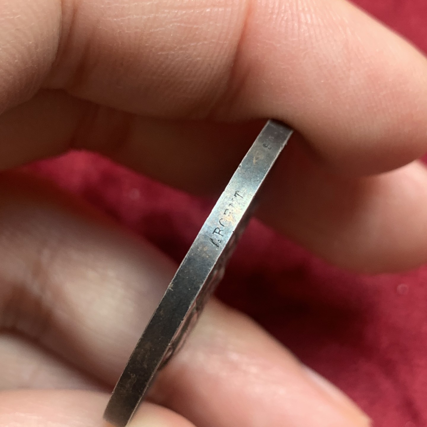 《竞宝斋》第130场-周日，周一连拍 (全场包邮) 法国 双人头 圆形银质代用币 深彩黑漆古包浆 16.4克 银标