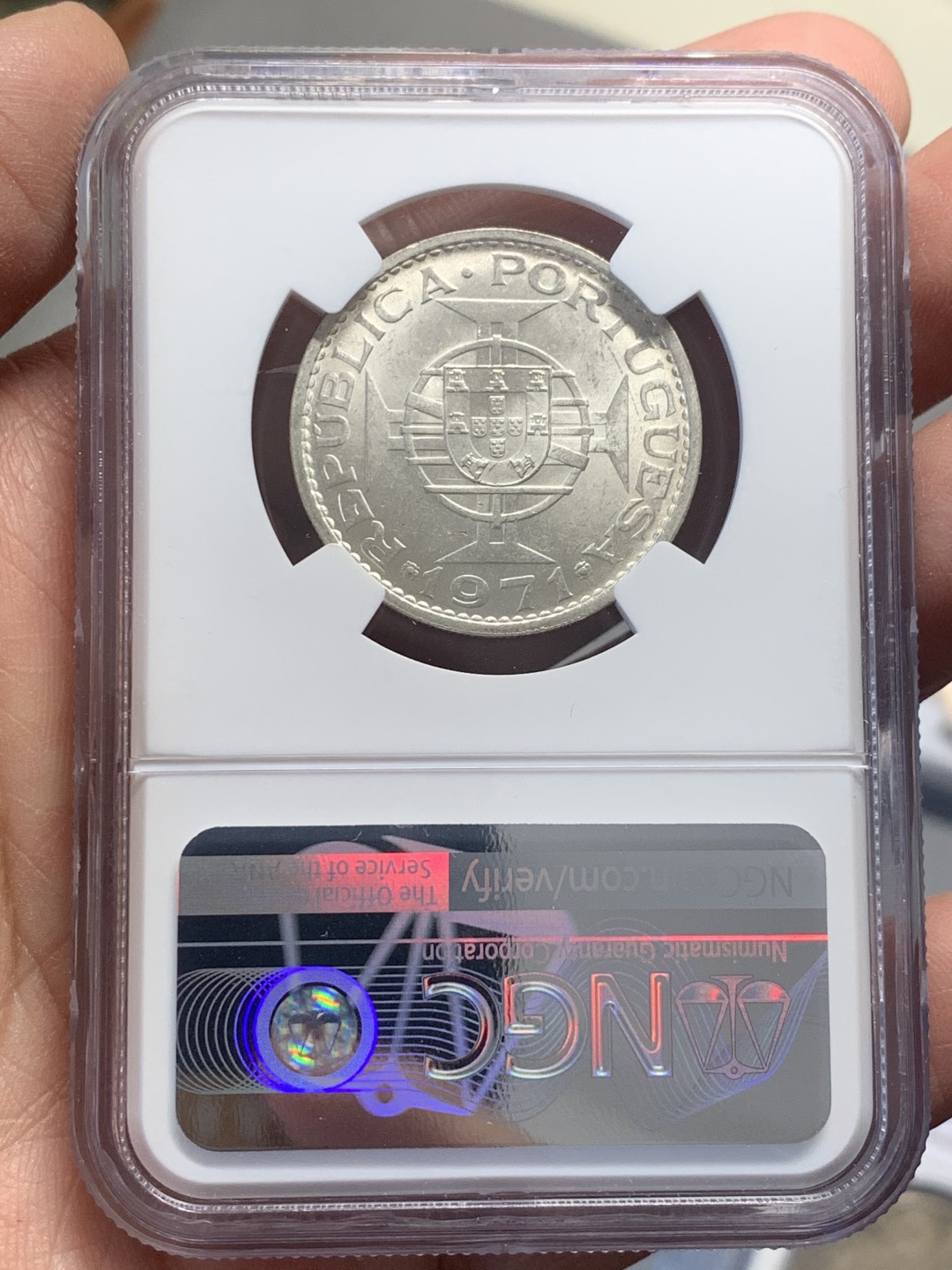 《竞宝斋》第130场-周日，周一连拍 (全场包邮) NGC-MS63 澳门 1971年 五圆 银币