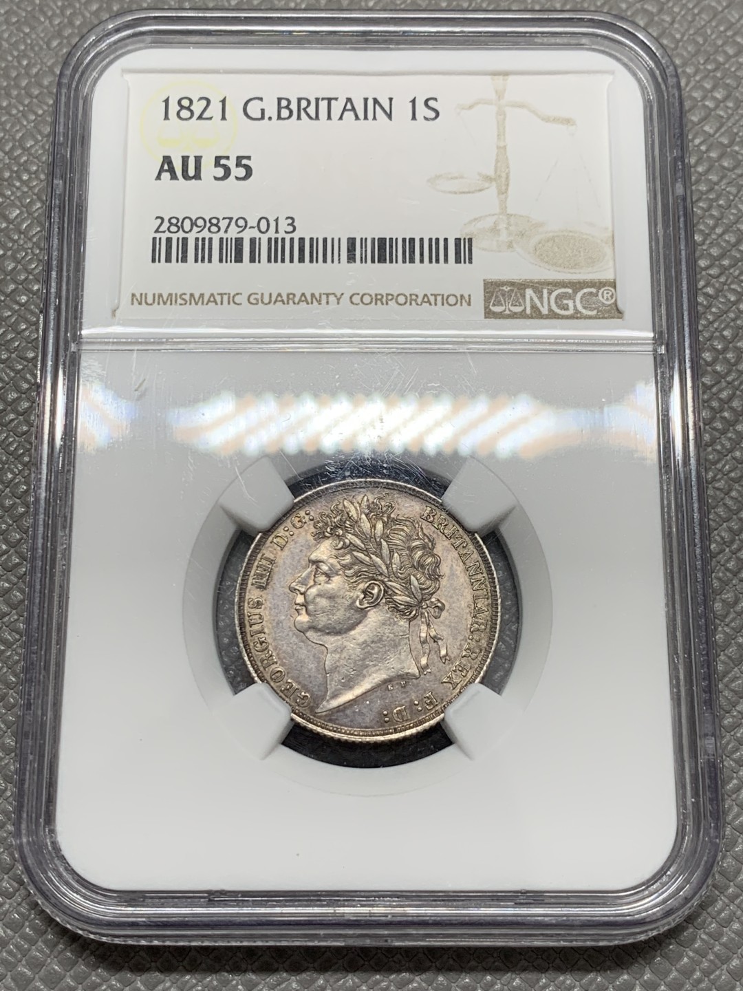 《竞宝斋》第131场-周日，周一连拍 (全场包邮) NGC-AU55 英国 1821年乔治四世三花版1先令银币 著名单年版本，漂亮的三花。实物转光，状态很好，给分略显保守