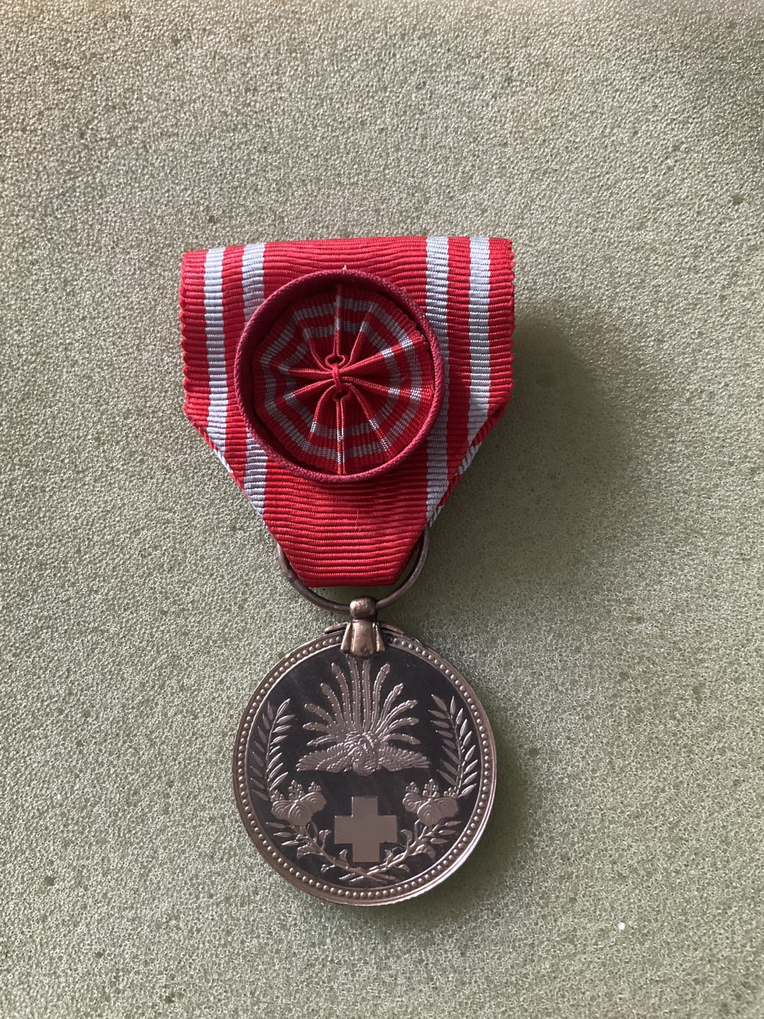 松山幣藏第二期日章奖章拍卖 赤十字铝章裸章