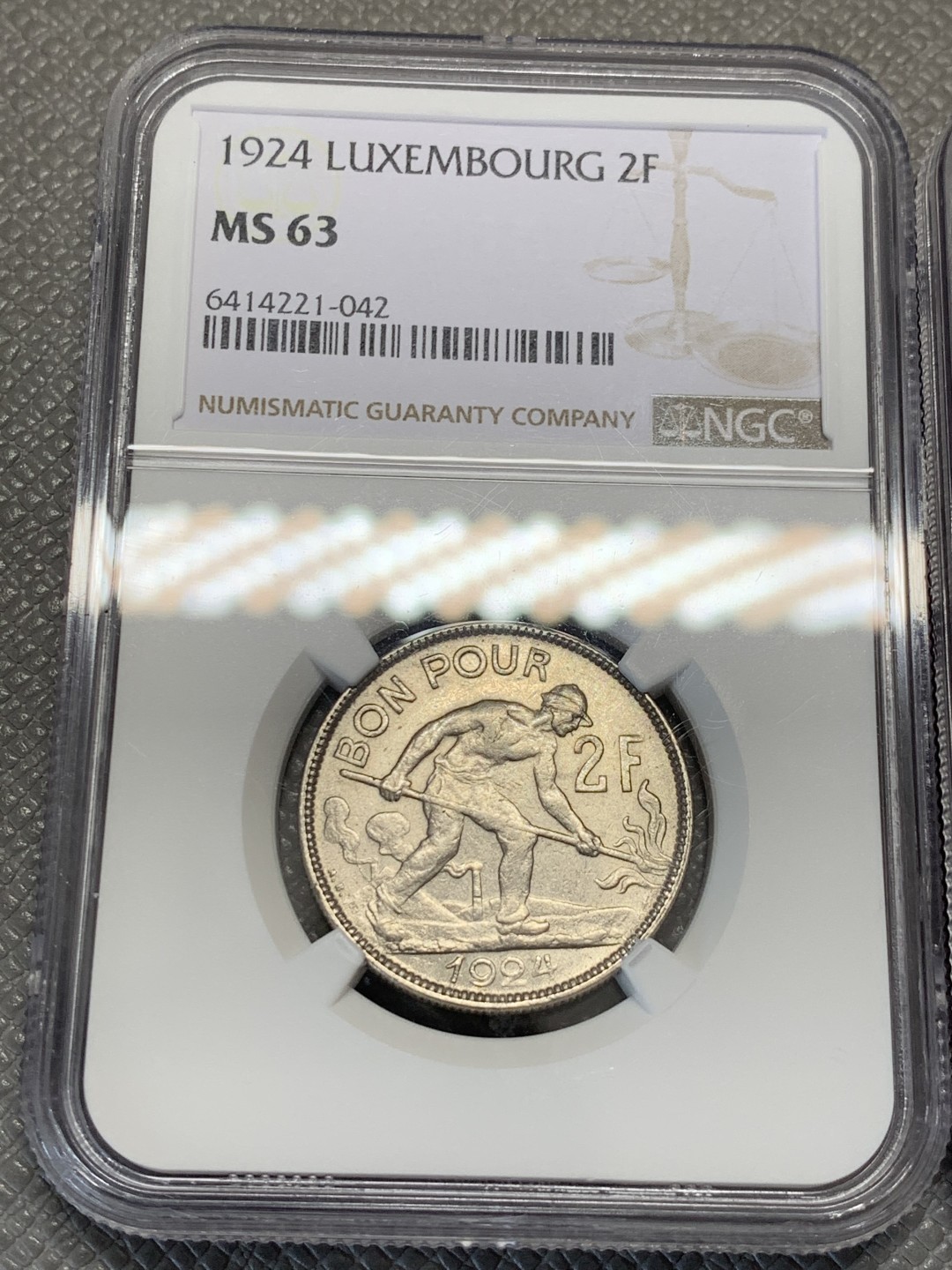《竞宝斋》第131场-周日，周一连拍 (全场包邮) NGC-MS63 卢森堡 1924年2法郎 1947年1法郎一对 少见品种，流通币里面这样的好状态很难得