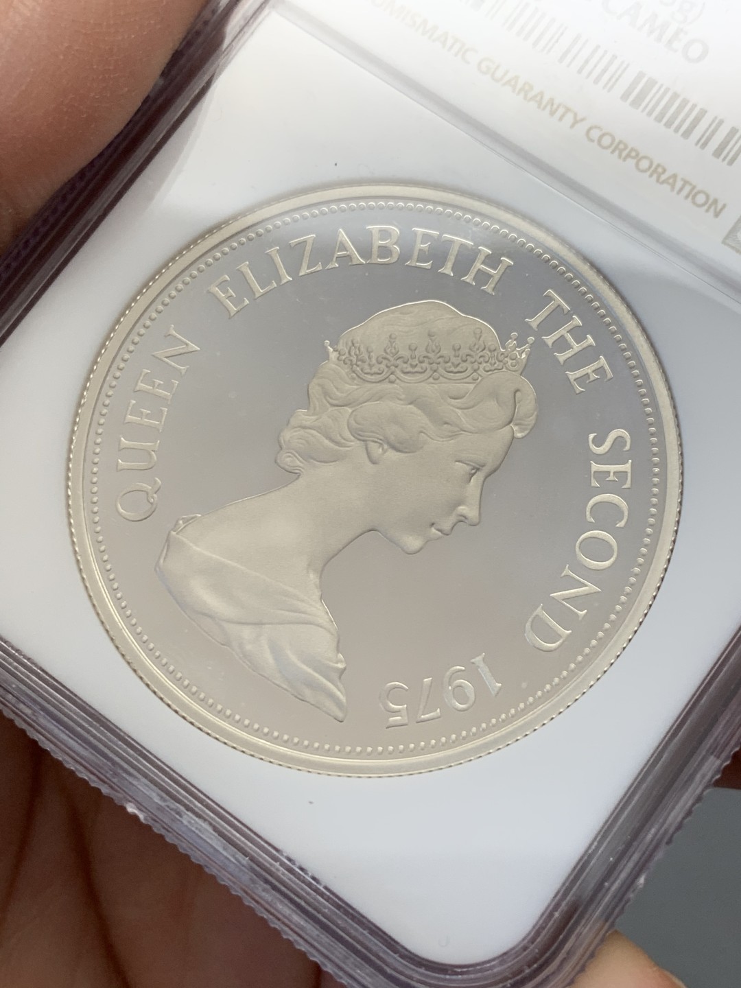 《竞宝斋》第131场-周日，周一连拍 (全场包邮) NGC-PF67 毛里求斯1975年 保护自然系列黄鹰 50卢比大银币 少见品种