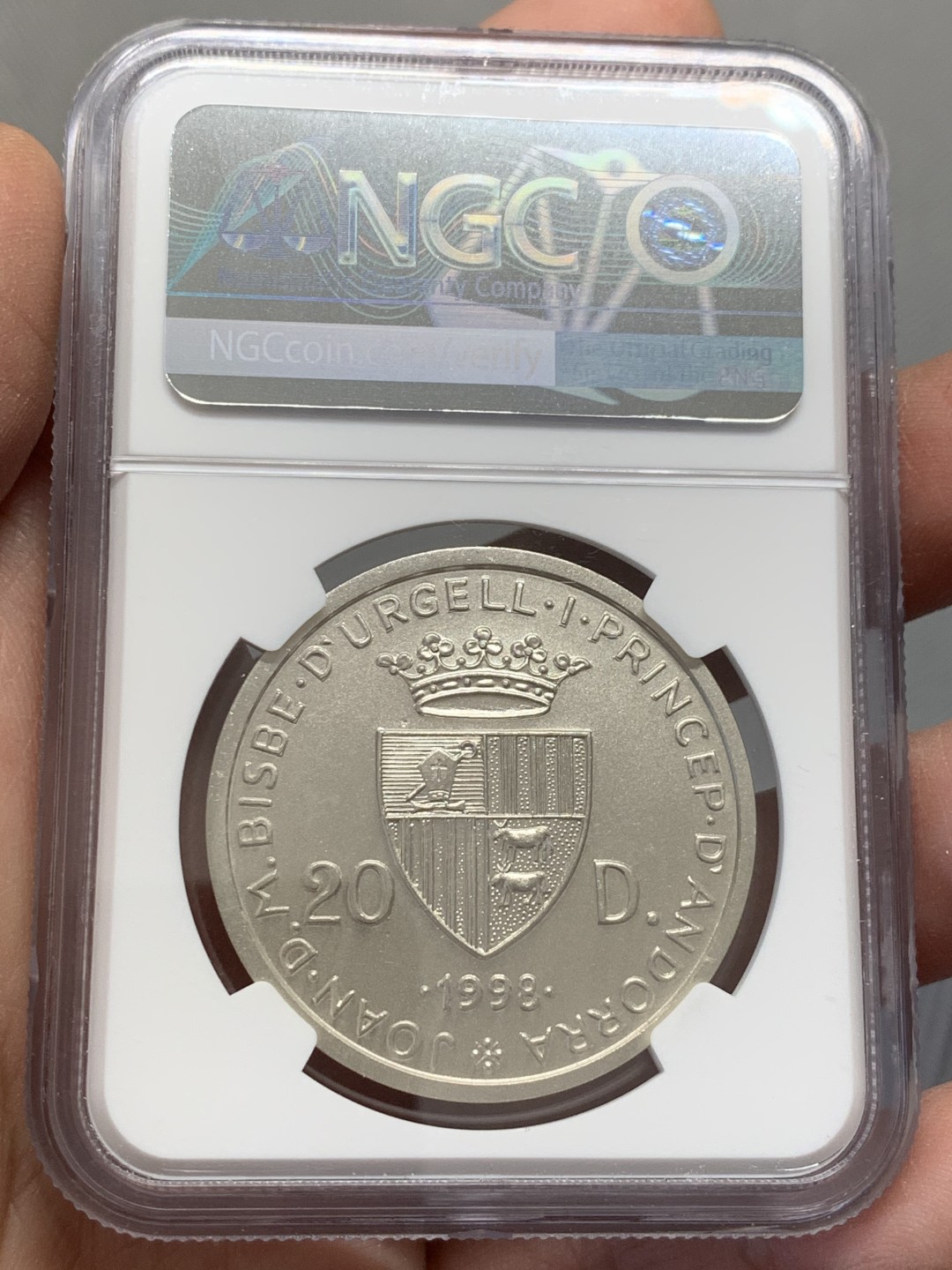 《竞宝斋》第131场-周日，周一连拍 (全场包邮) 唯一冠军分 NGC-MS68 安道尔1998年 悉尼奥运标枪 20第纳尔大银币 含金1.5克 非常稀少