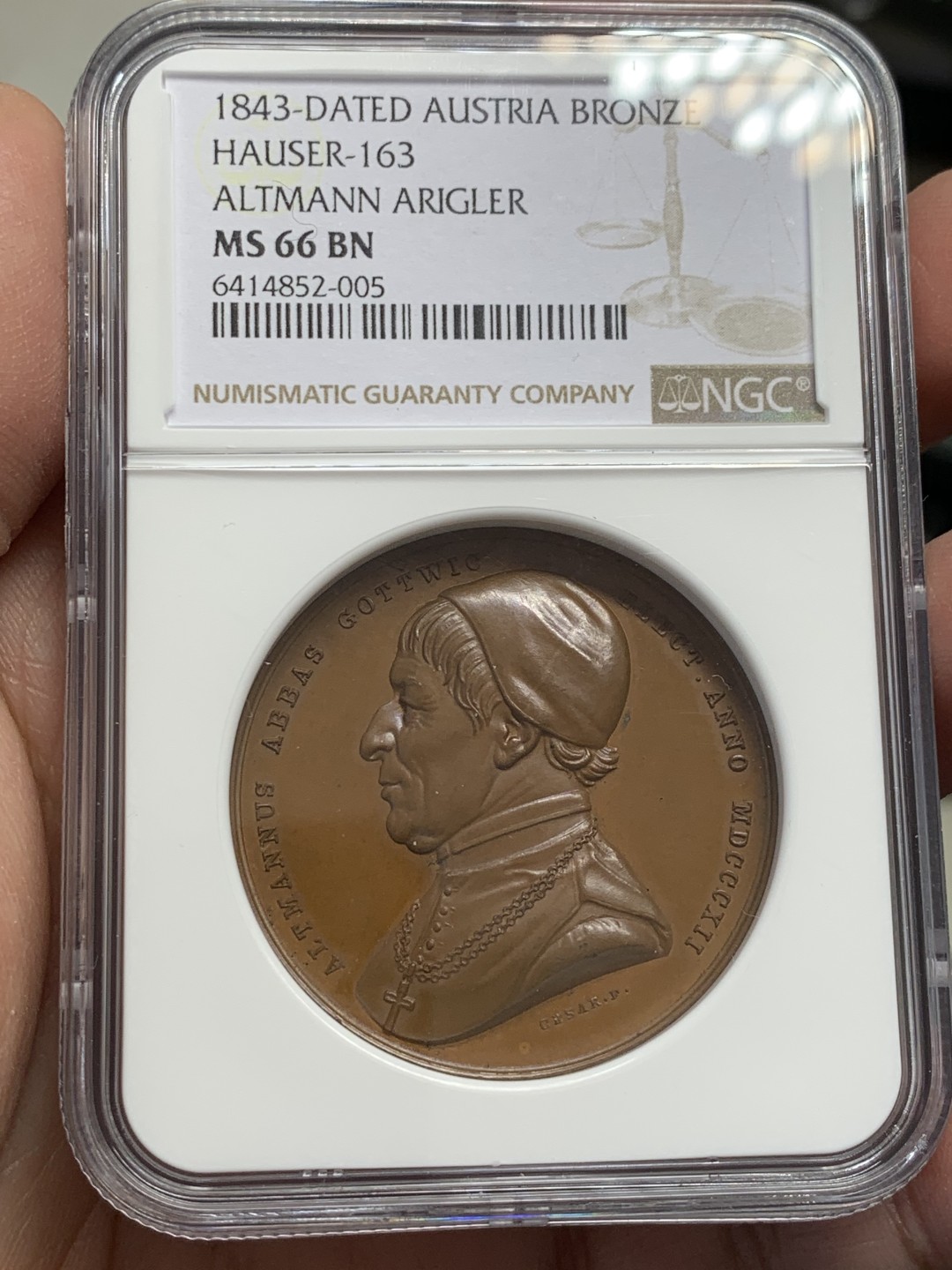 《竞宝斋》第131场-周日，周一连拍 (全场包邮) NGC MS66 奥地利1843豪斯宗教盾徽铜章淡淡五彩 高分巧克力铜章