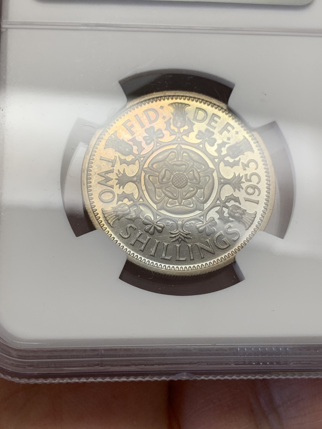 《竞宝斋》第131场-周日，周一连拍 (全场包邮) NGC PF64CA  1953年英国伊丽莎白二世首年精制弗洛林（2先令），原装淡彩带CAM