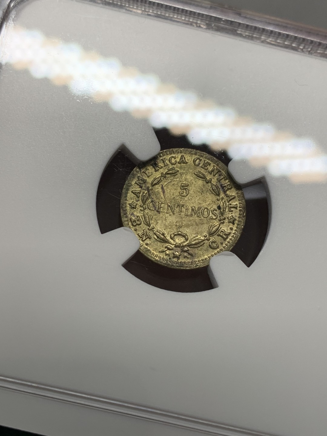 《竞宝斋》第131场-周日，周一连拍 (全场包邮) NGC-MS62 哥斯达黎加1943年 5分黄铜币 中美洲暴涨的品种 好品更加稀少了