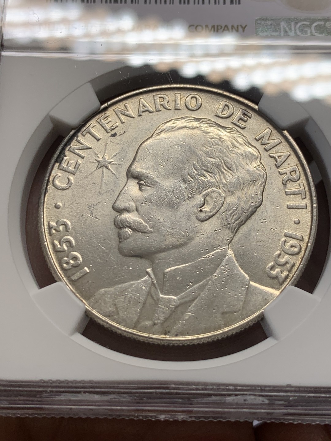 《竞宝斋》第131场-周日，周一连拍 (全场包邮) NGC-UNC 古巴1953年 马丁1比索 原光好品大银币 