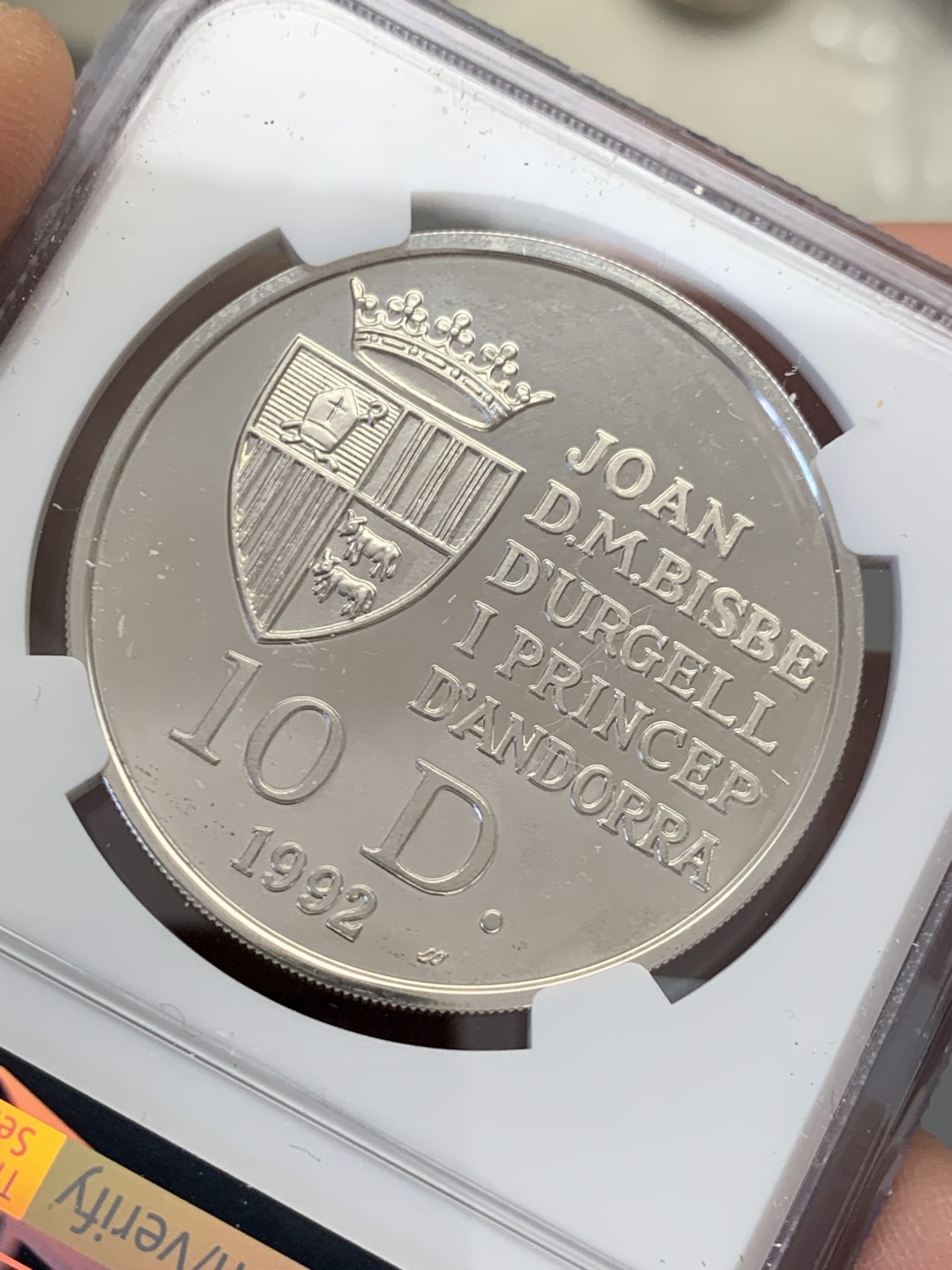 《竞宝斋》第131场-周日，周一连拍 (全场包邮) NGC-PF67 安道尔1992年 保护动物系列松鼠 10第纳尔精制大银币 