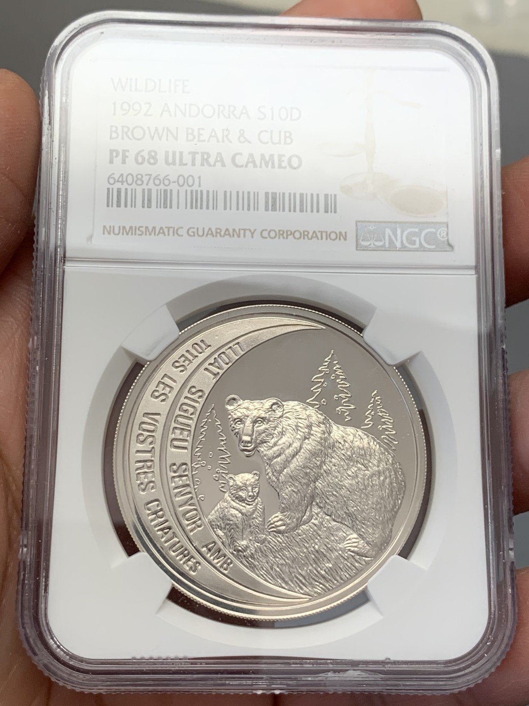 《竞宝斋》第131场-周日，周一连拍 (全场包邮) 冠军分 NGC-PF68 安道尔1992年 保护动物系列 灰熊10第纳尔精制大银币 