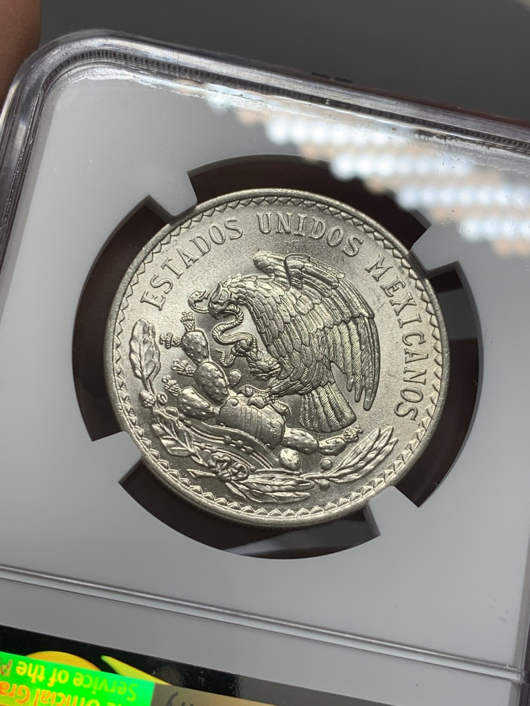 《竞宝斋》第131场-周日，周一连拍 (全场包邮) NGC MS64 墨西哥1948年1比索银币