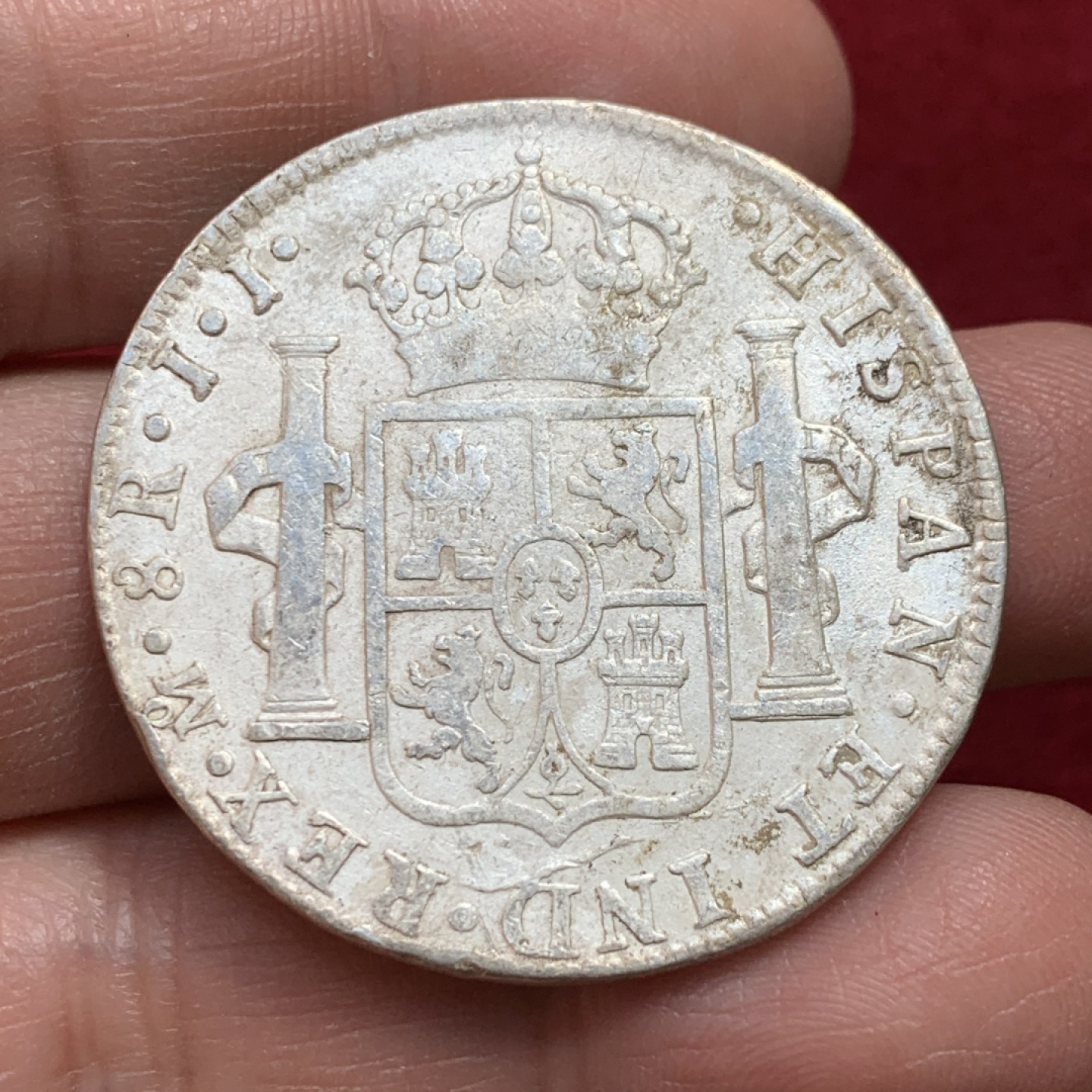 《竞宝斋》第131场-周日，周一连拍 (全场包邮) 墨西哥 1813年 费七 8R双柱 大银币