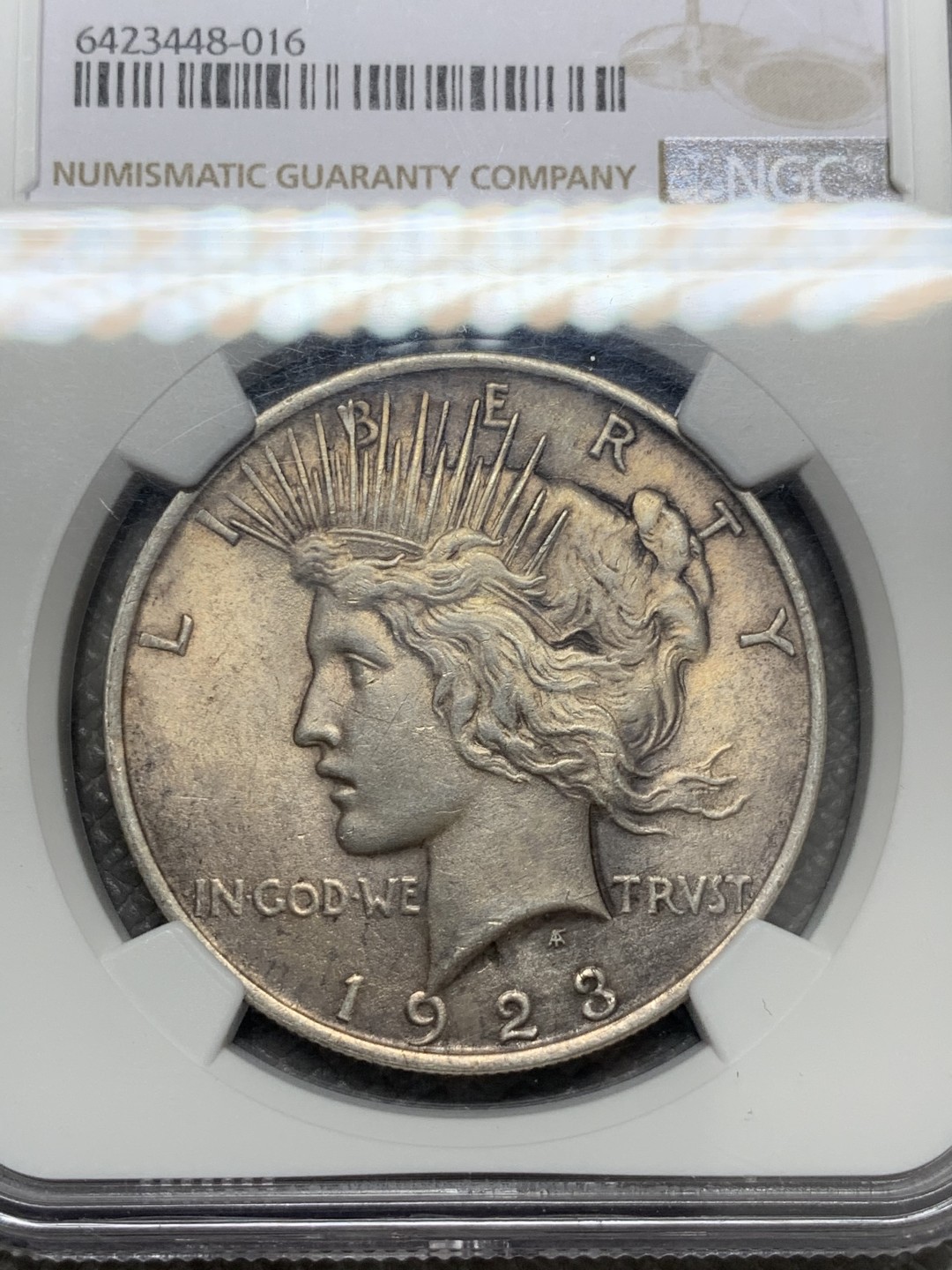 《竞宝斋》第131场-周日，周一连拍 (全场包邮) NGC UNC 1923年美国和平一美元银币