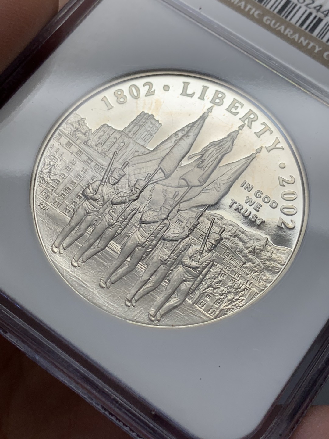 《竞宝斋》第131场-周日，周一连拍 (全场包邮) NGC-PF69 UC 美国 2002年 西点军校 200周年纪念 精制大银币 900银 26.73克 高分好状态