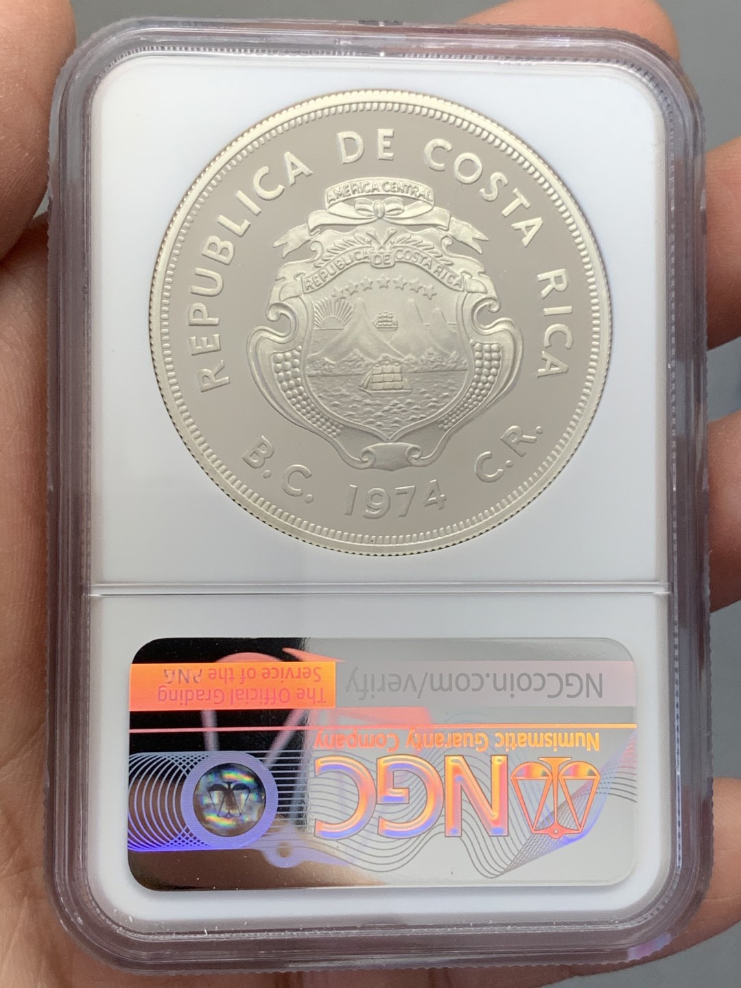 《竞宝斋》第131场-周日，周一连拍 (全场包邮) NGC-PF67 哥斯达黎加1974年 保护自然系列海牛 100科朗精制大银币 