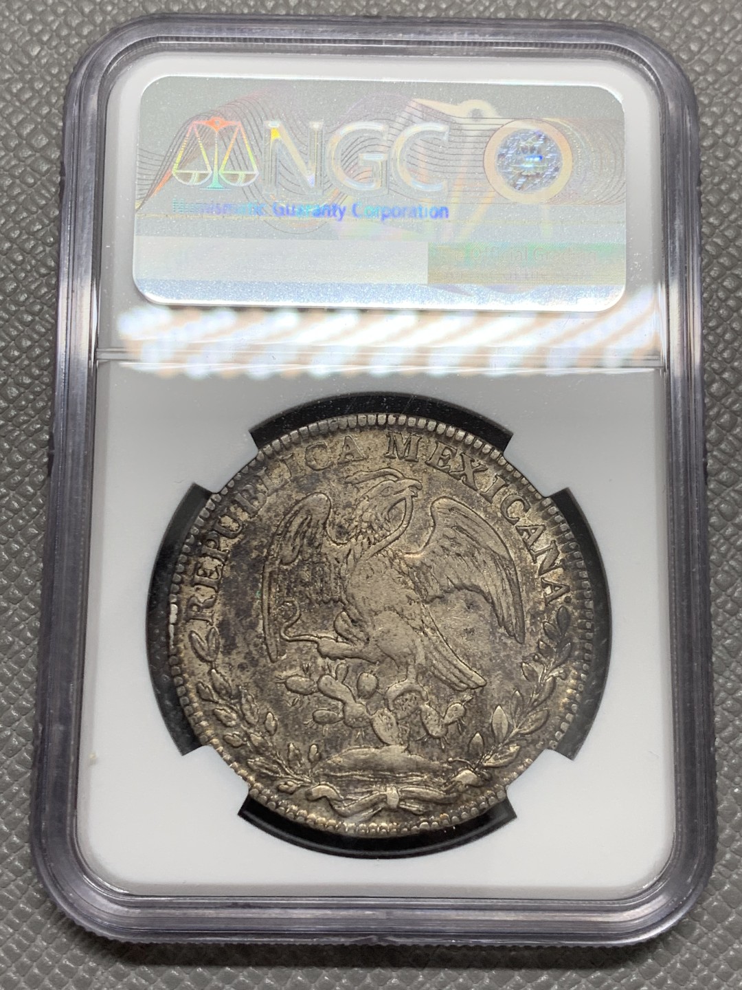 《竞宝斋》第131场-周日，周一连拍 (全场包邮) NGC-XF45墨西哥1842年8里亚尔鹰洋 少见早期鹰洋原味好品 银币