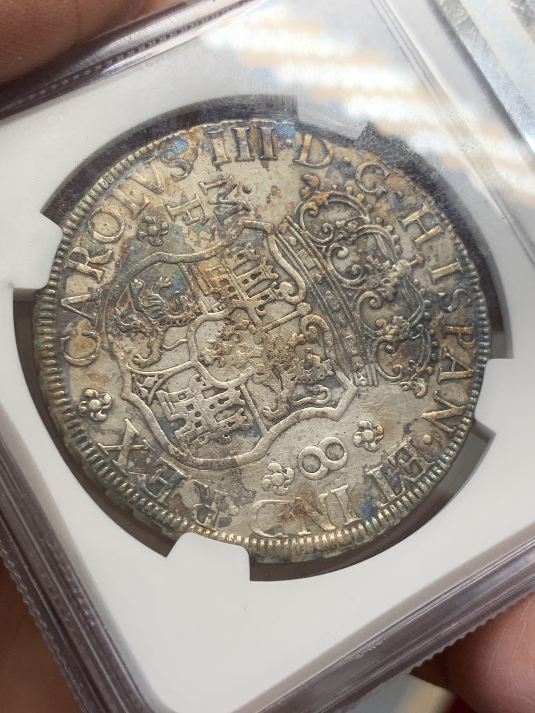 《竞宝斋》第131场-周日，周一连拍 (全场包邮) NGC-AUD 西属墨西哥1769年 8R 地球双柱银币 早期双柱 细节好 五彩原味难得