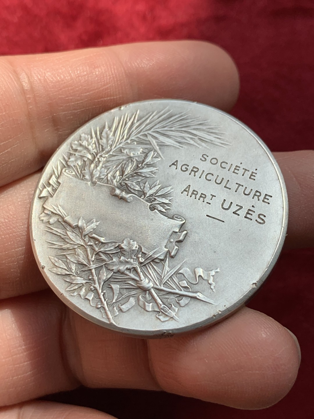 《竞宝斋》第131场-周日，周一连拍 (全场包邮) 法国 玛丽安娜女神镀银大铜章，罗蒂作品，带签名。奖章性质，Roty的另一款玛丽安娜，同样经典的设计。带无损原盒