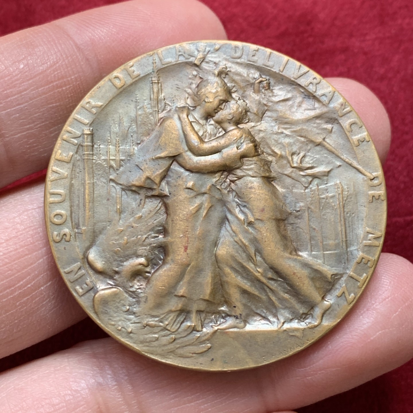 《竞宝斋》第131场-周日，周一连拍 (全场包邮) 法国 1918年 梅斯回归纪念铜章 少见带原盒 状态好