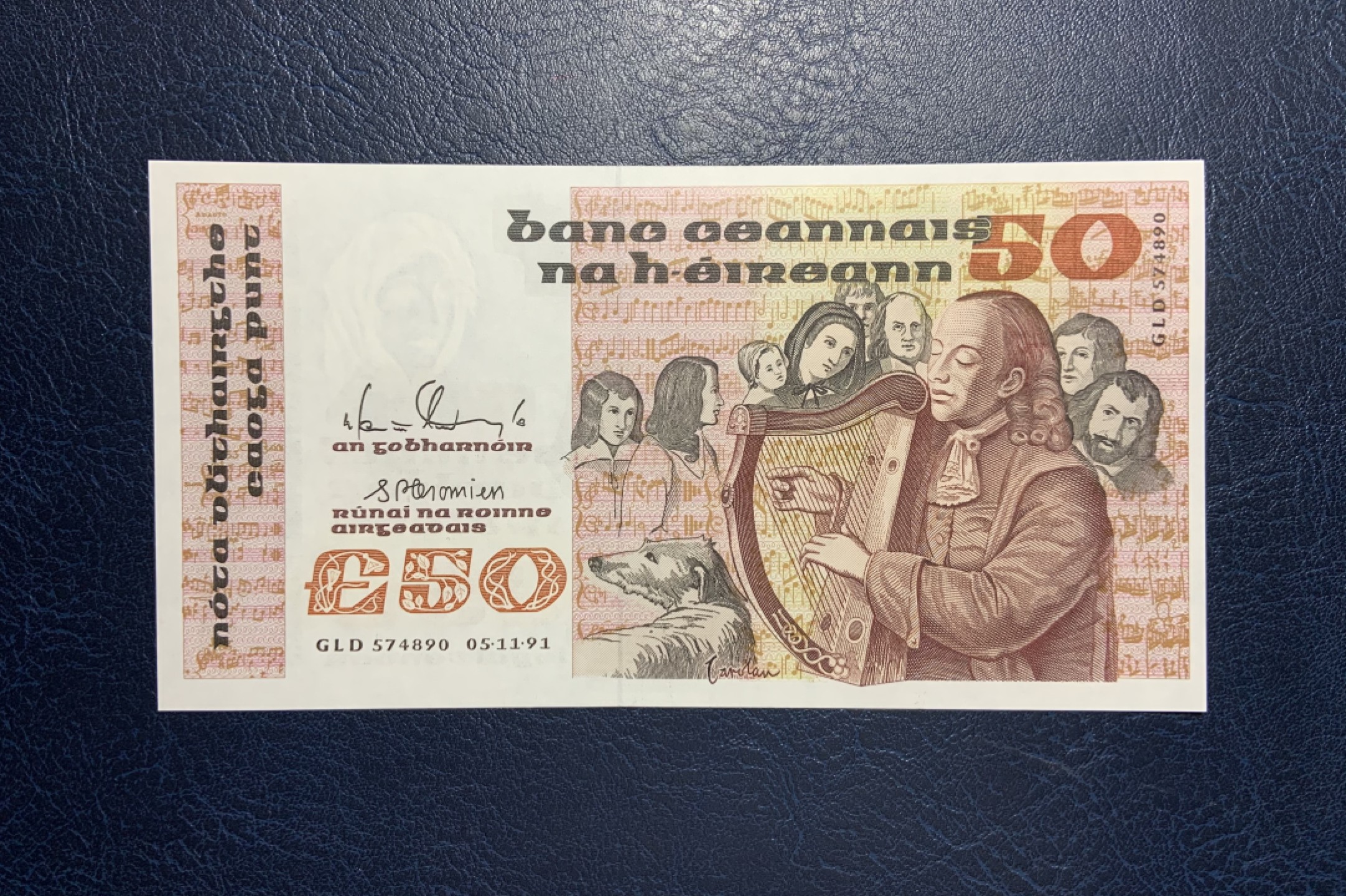 收藏联盟Quantum Auction 第229期拍卖 已更新 爱尔兰1991年50镑 品相全新UNC 盲人弹琴 最高面值 背面上方有轻微的拖墨
