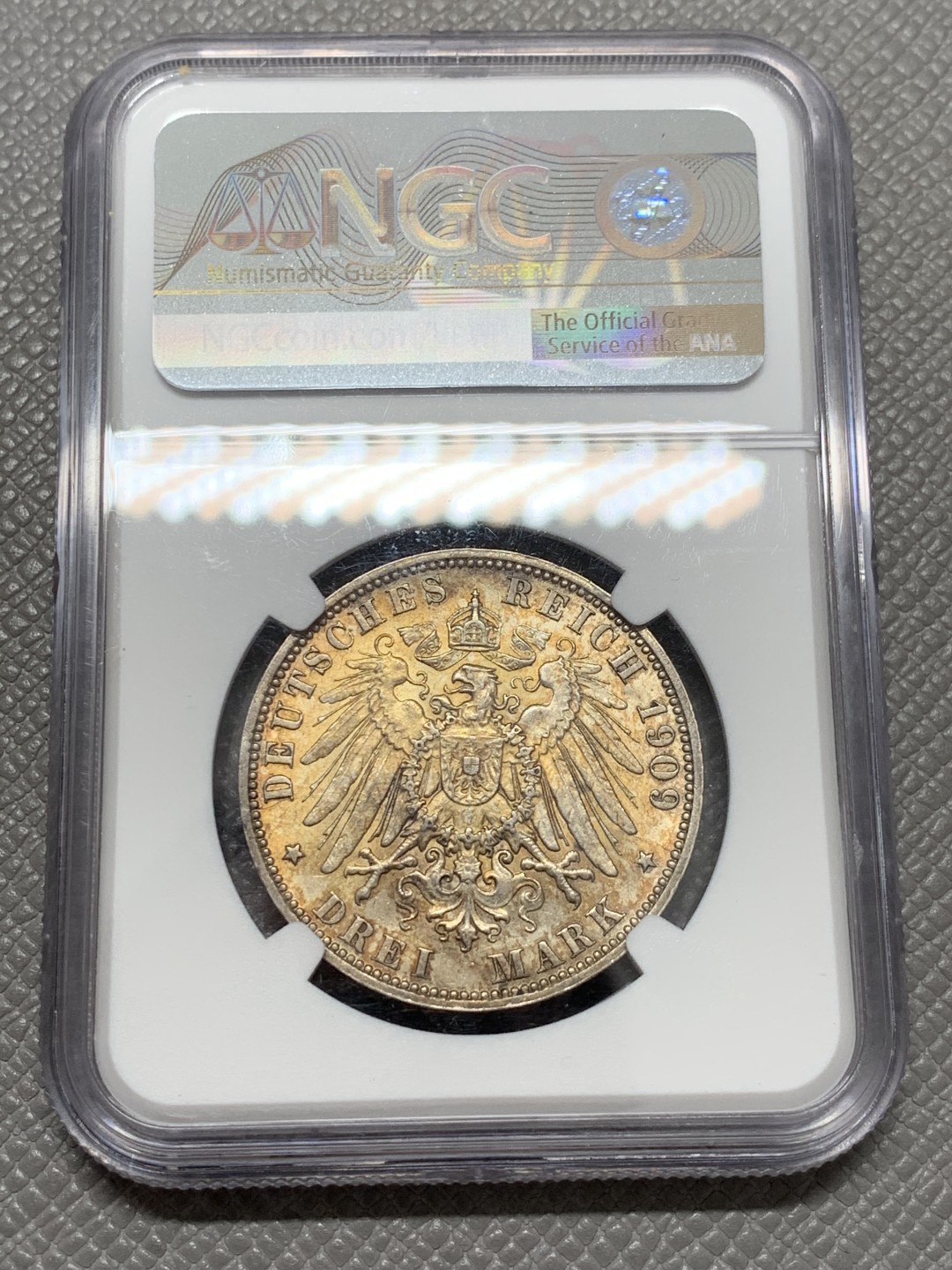 《竞宝斋》第131场-周日，周一连拍 (全场包邮) NGC MS62 1909年德国汉堡三马克黑彩原味品银币