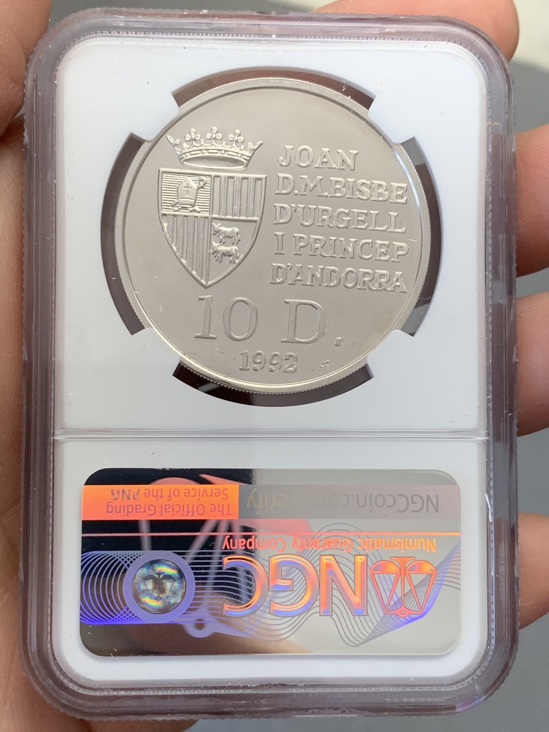 《竞宝斋》第131场-周日，周一连拍 (全场包邮) NGC-PF67 安道尔1992年 保护动物系列松鼠 10第纳尔精制大银币 