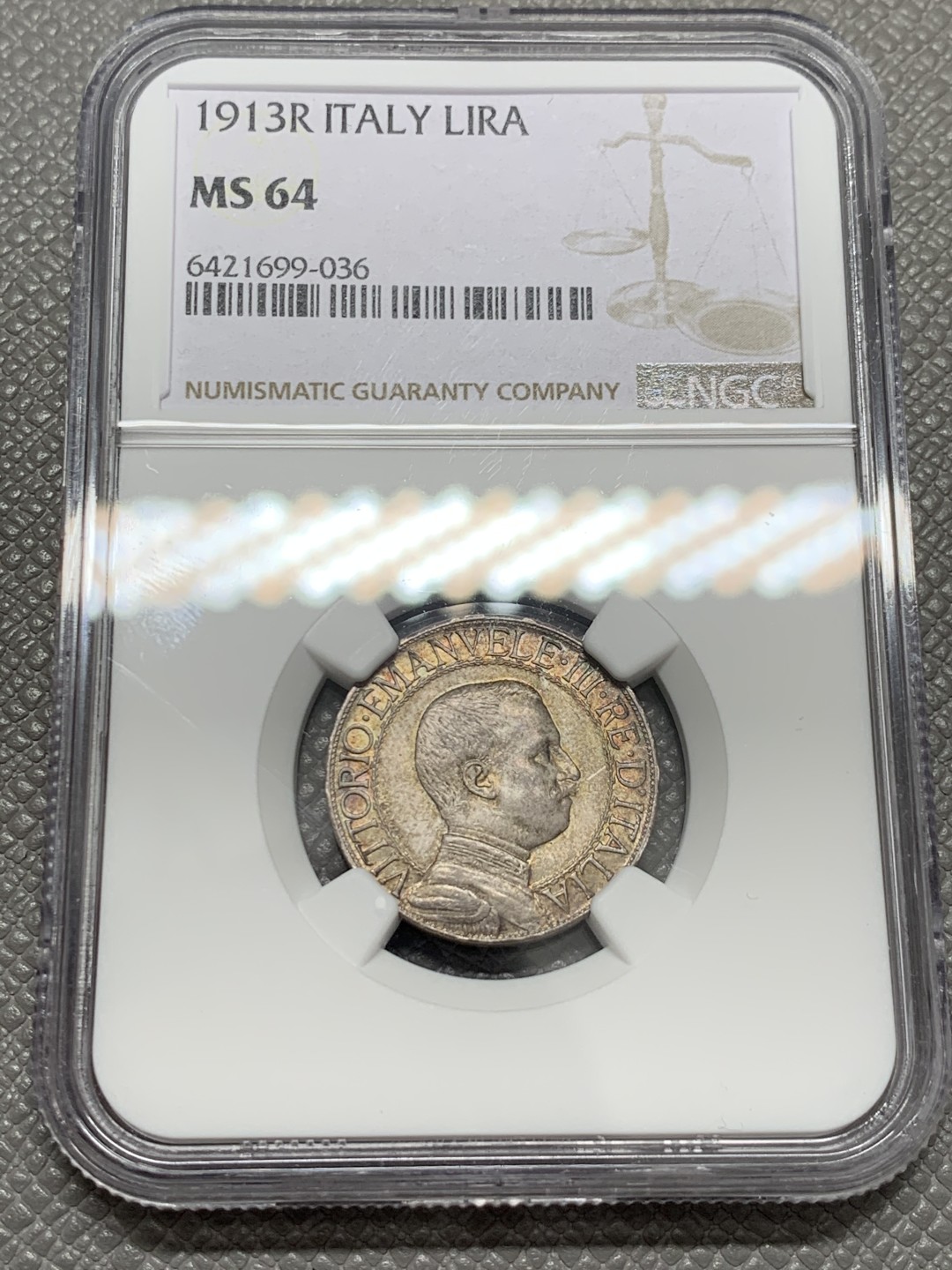 《竞宝斋》第131场-周日，周一连拍 (全场包邮) NGC MS64 意大利1913年1里拉银币 高分光圈马车，灰度自然匀称，凸显马车古典造型