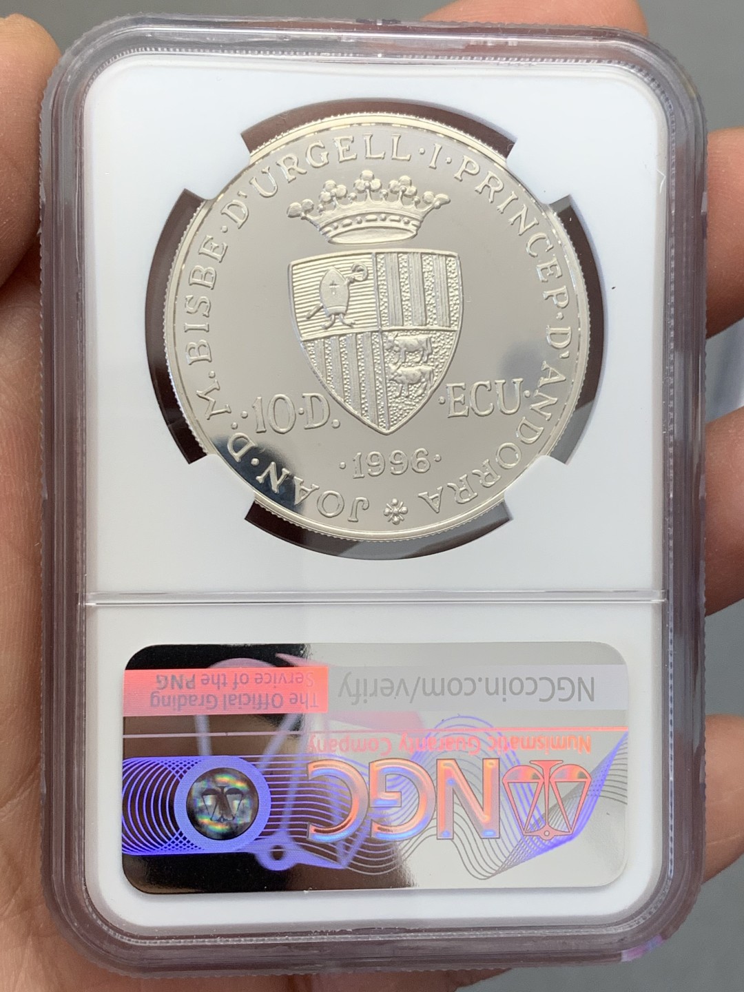 《竞宝斋》第131场-周日，周一连拍 (全场包邮) 冠军分 NGC-PF68 安道尔1996年 查理大帝加冕 10第纳尔精制大银币