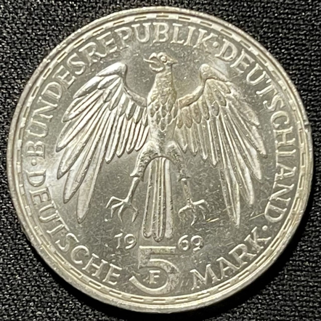 紫瑗钱币——第251期拍卖 联邦德国 1969年 F厂 格哈德逝世375周年 5马克 11.2克 0.625银 UNC