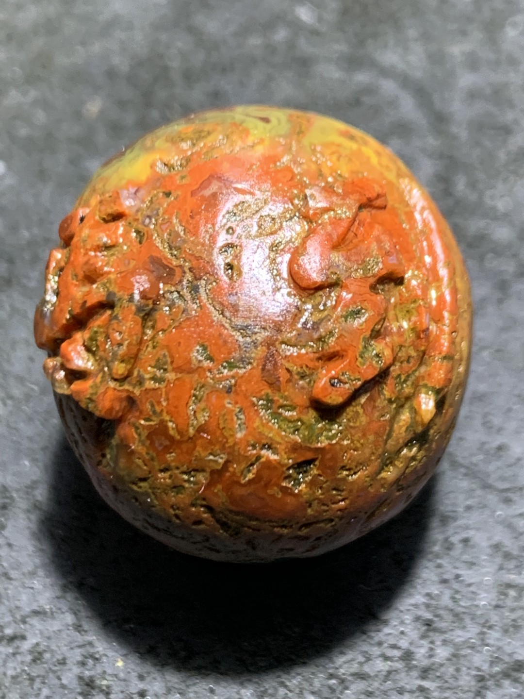 精美原皮战国红玛瑙亚光雕刻马到成功珠一颗！