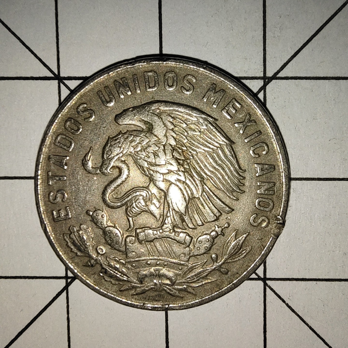 收藏之家世界硬币（捡漏，无押金，无佣金，全场满20包邮，偏远地区除外） 墨西哥比索1967年