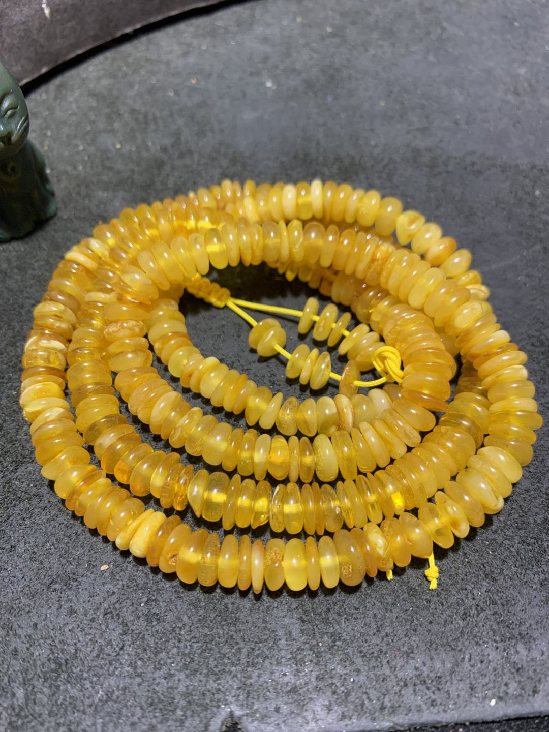 天然乌料蜜蜡随形隔片多圈手串1条