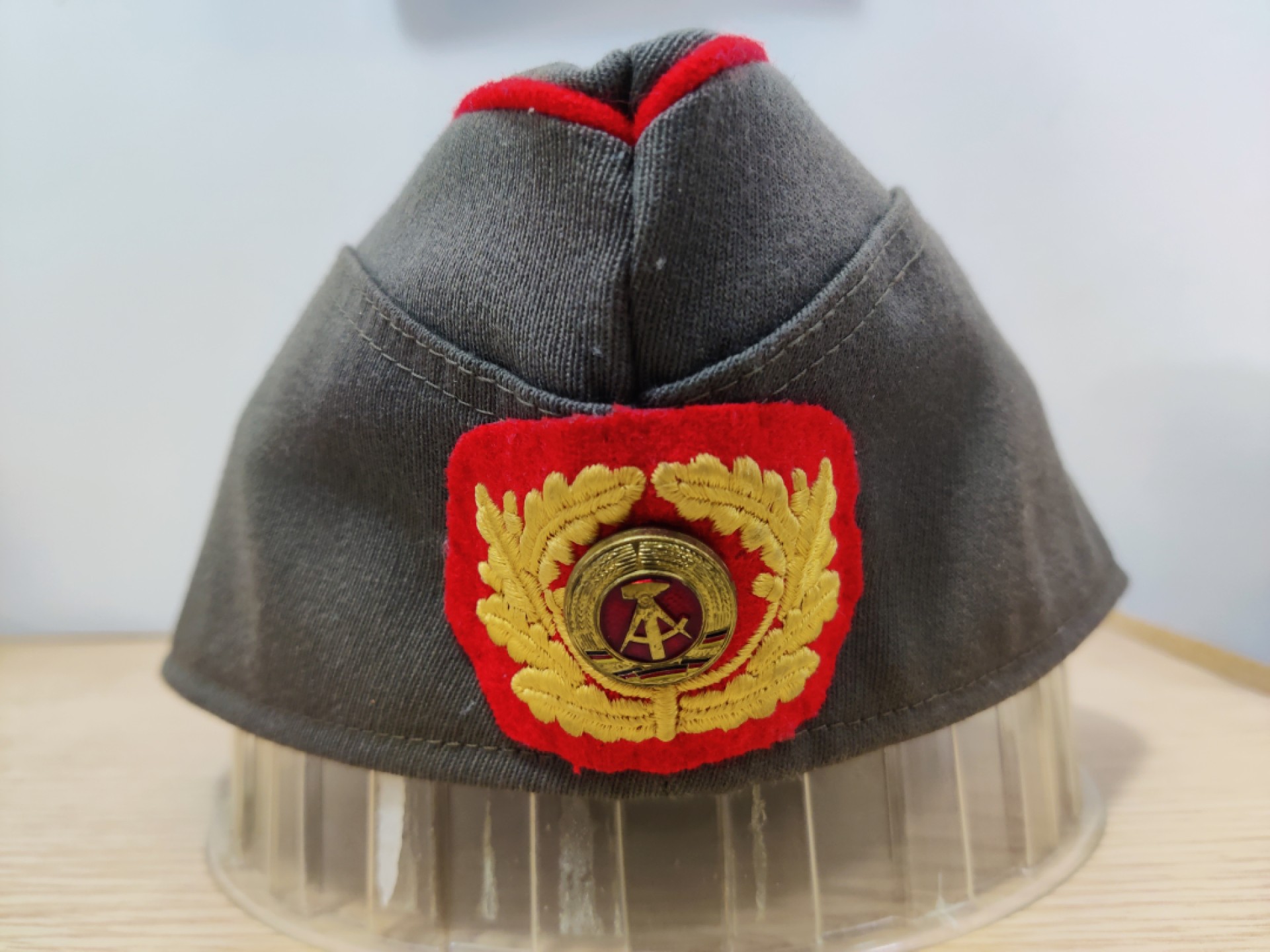 全场0元起拍 第27期 咸鱼国勋章拍卖专场 2月5日（周日）下午6：00开始 东德陆军将官船帽 60cm