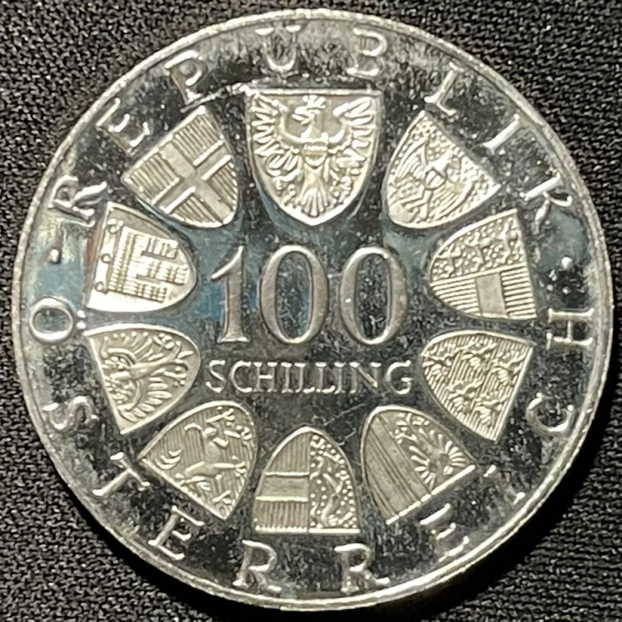 紫瑗钱币——第251期拍卖 奥地利 1976年 因斯布鲁克冬奥运 会徽 100先令 24克 0.64银 精制