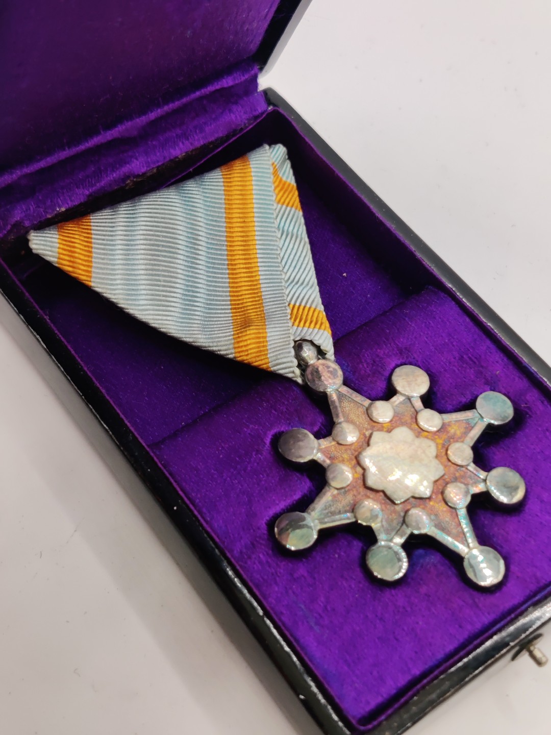 全场0元起拍 第27期 咸鱼国勋章拍卖专场 2月5日（周日）下午6：00开始 明治八瑞 浅蓝色绶带版 银制带盒