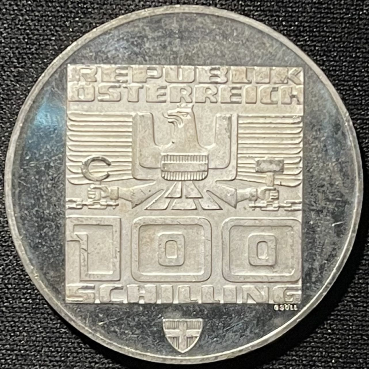 紫瑗钱币——第261期拍卖 奥地利 1976年 因斯布鲁克冬奥运 会标 100先令 24克 0.64银 精制