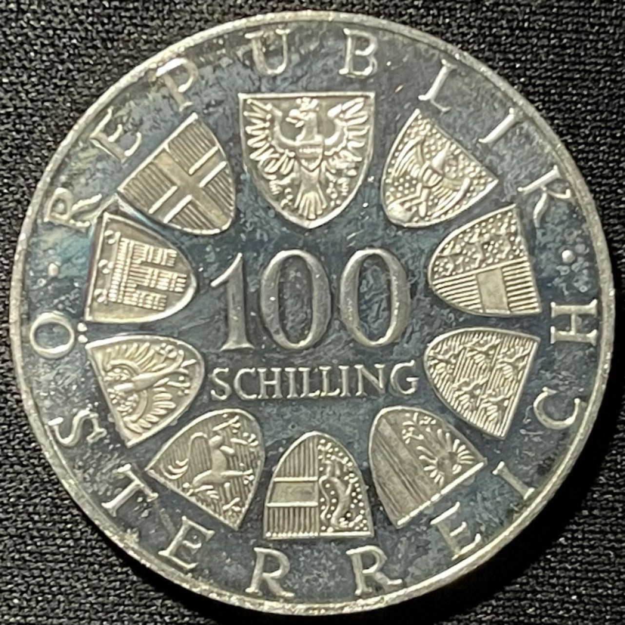 紫瑗钱币——第261期拍卖 奥地利 1976年 因斯布鲁克冬奥运 会徽 100先令 24克 0.64银 精制