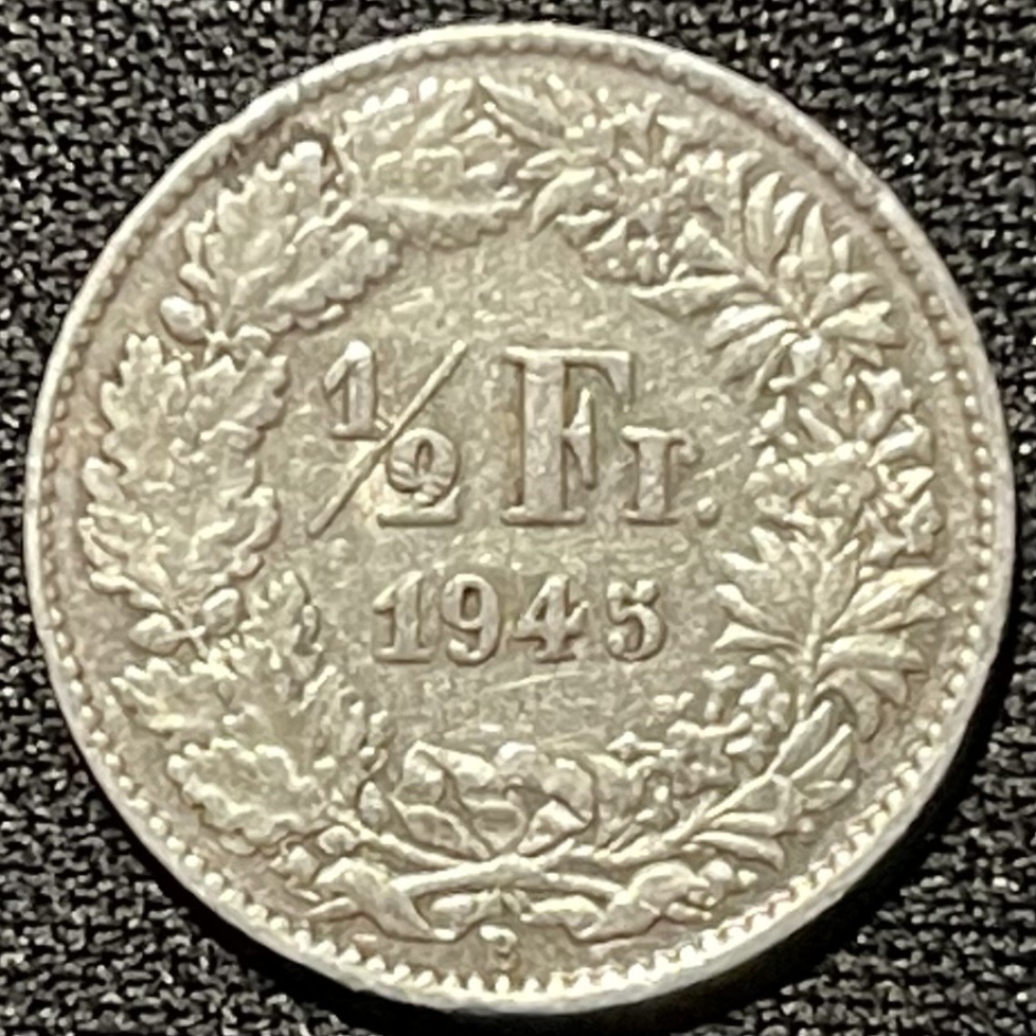 紫瑗钱币——第251期拍卖 瑞士 1945年 赫尔维蒂亚 1/2法郎 2.5克 0.835银
