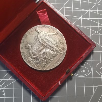 🎆奇货可居🎆 第六十五场 章牌专场 【兔年大吉】 - 里昂商业学院镀银铜章