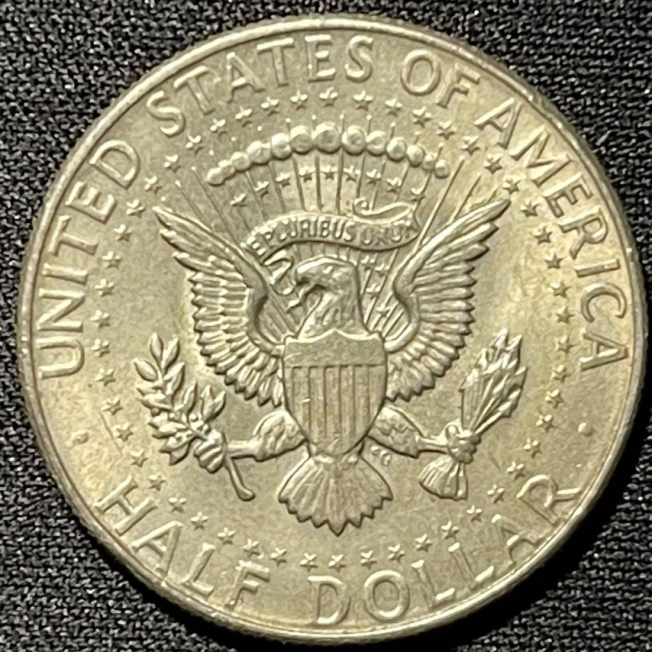 紫瑗钱币——第251期拍卖 美国 1967年 肯尼迪 半美元 50美分 11.5克 0.4银 UNC