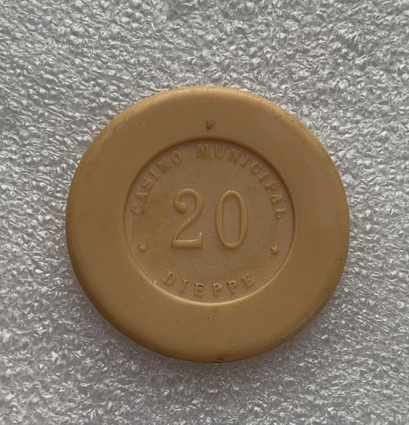 瓶子🏺第77期拍卖会 法国1920年左右紧张时赛璐珞20分代币