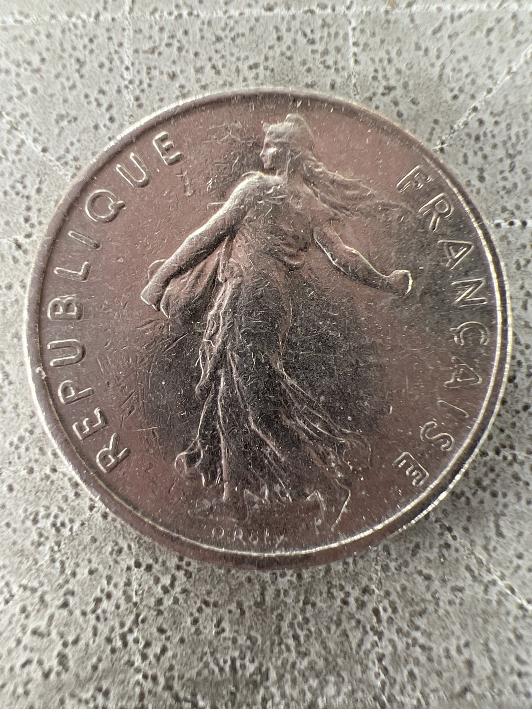 泡泡堂第210期  世界硬币邮票（无押金，无佣金，捡漏，全场20包邮，偏远地区除外） 法国1/2法