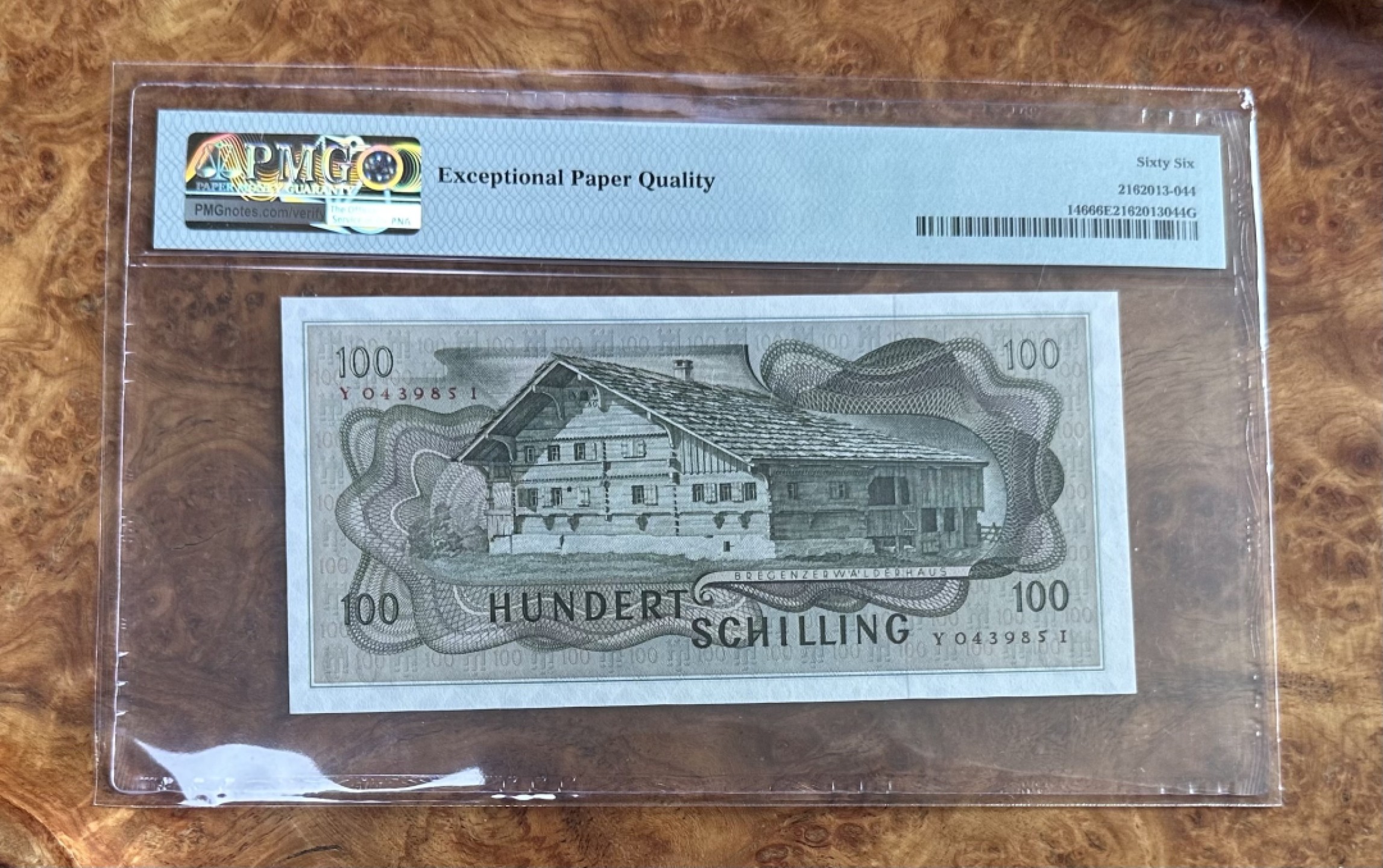 Chase Auction 第16期 - - 外钞、民国钞和一版人民币混合场！ 1969年奥地利100先令，著名画家考夫曼，PMG66分！