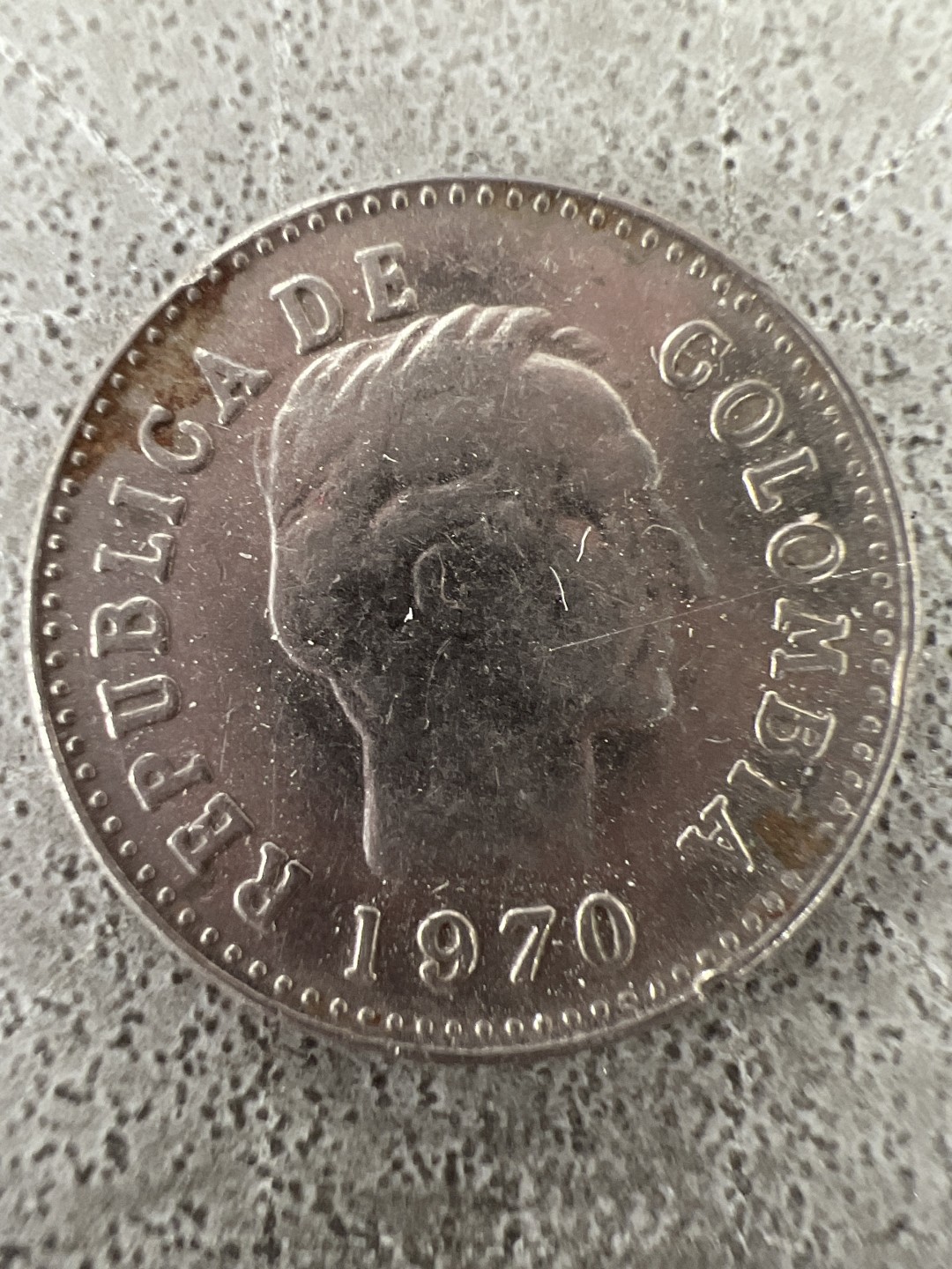 泡泡堂第225期  世界硬币邮票 （无押金，无佣金，捡漏，全场20包邮，偏远地区除外） 哥伦比亚十分