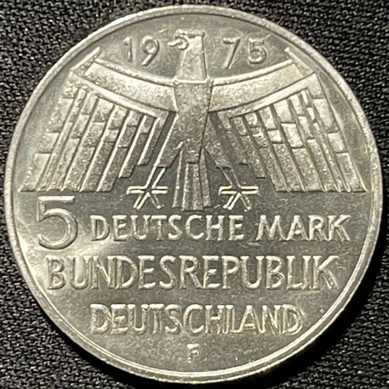 紫瑗钱币——第264期拍卖 联邦德国 1975年 F厂 欧洲古迹保护年 5马克 11.2克 0.625银 UNC