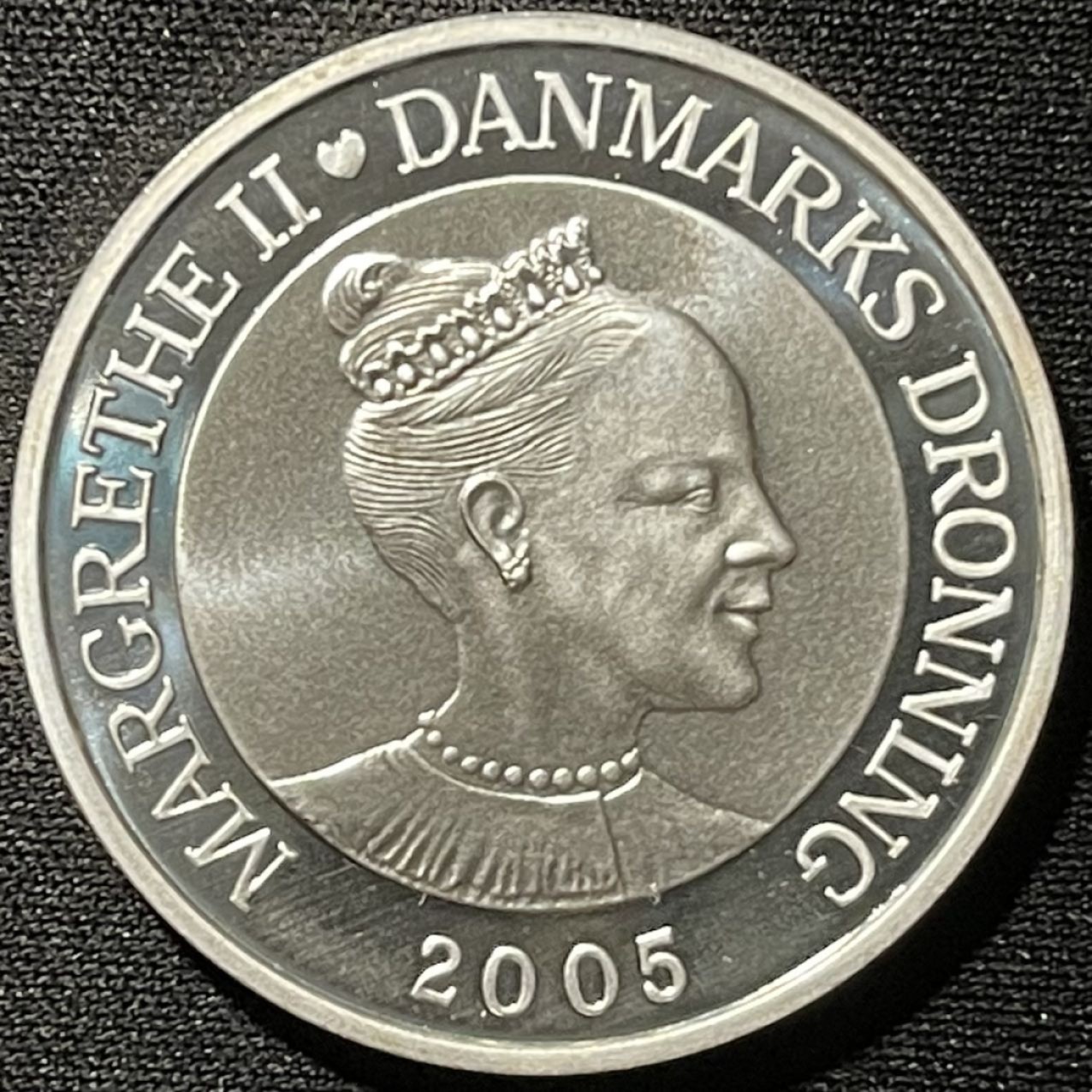 紫瑗钱币——第267期拍卖 丹麦 2005年 安徒生童话 丑小鸭 天鹤在湖中 10克朗 31.1克 0.999银 UNC