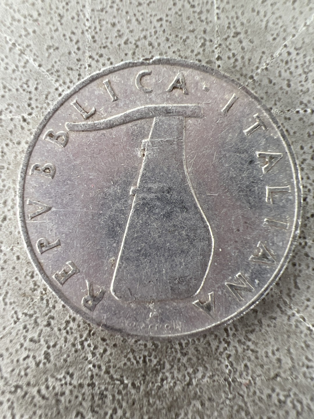 泡泡堂第210期  世界硬币邮票（无押金，无佣金，捡漏，全场20包邮，偏远地区除外） 意大利5里拉