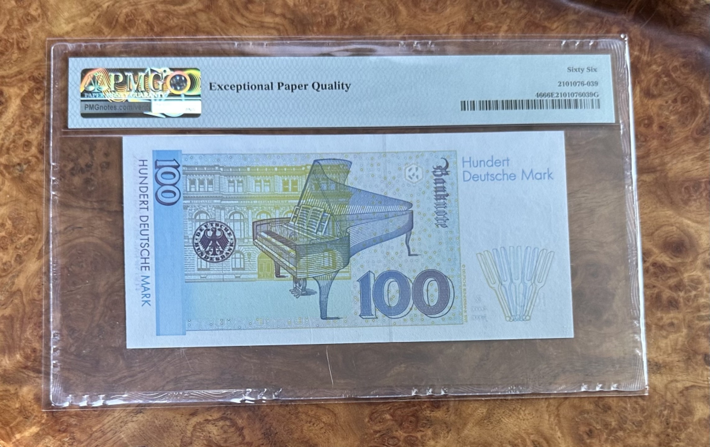 Chase Auction 第16期 - - 外钞、民国钞和一版人民币混合场！ 1996年德国100马克！PMG66分！